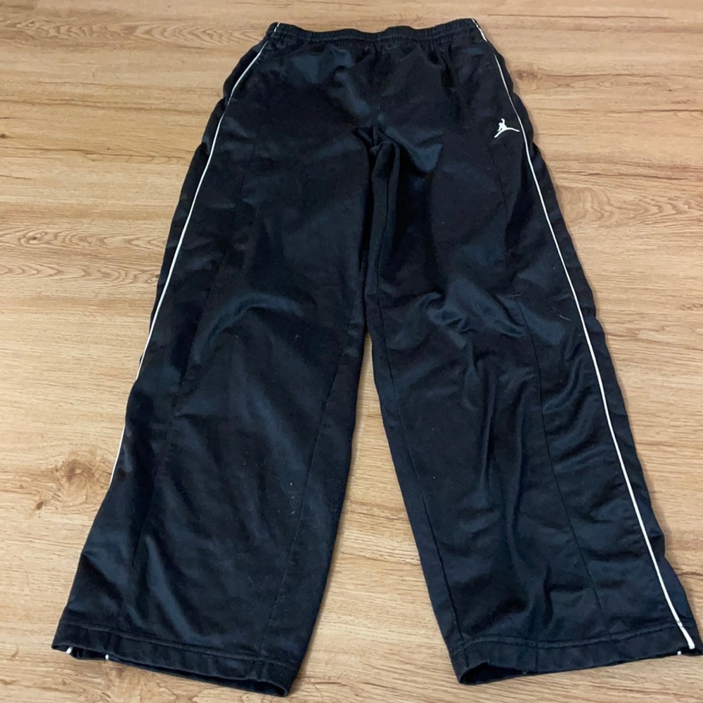 Jordan pants size XL (20) young men’s